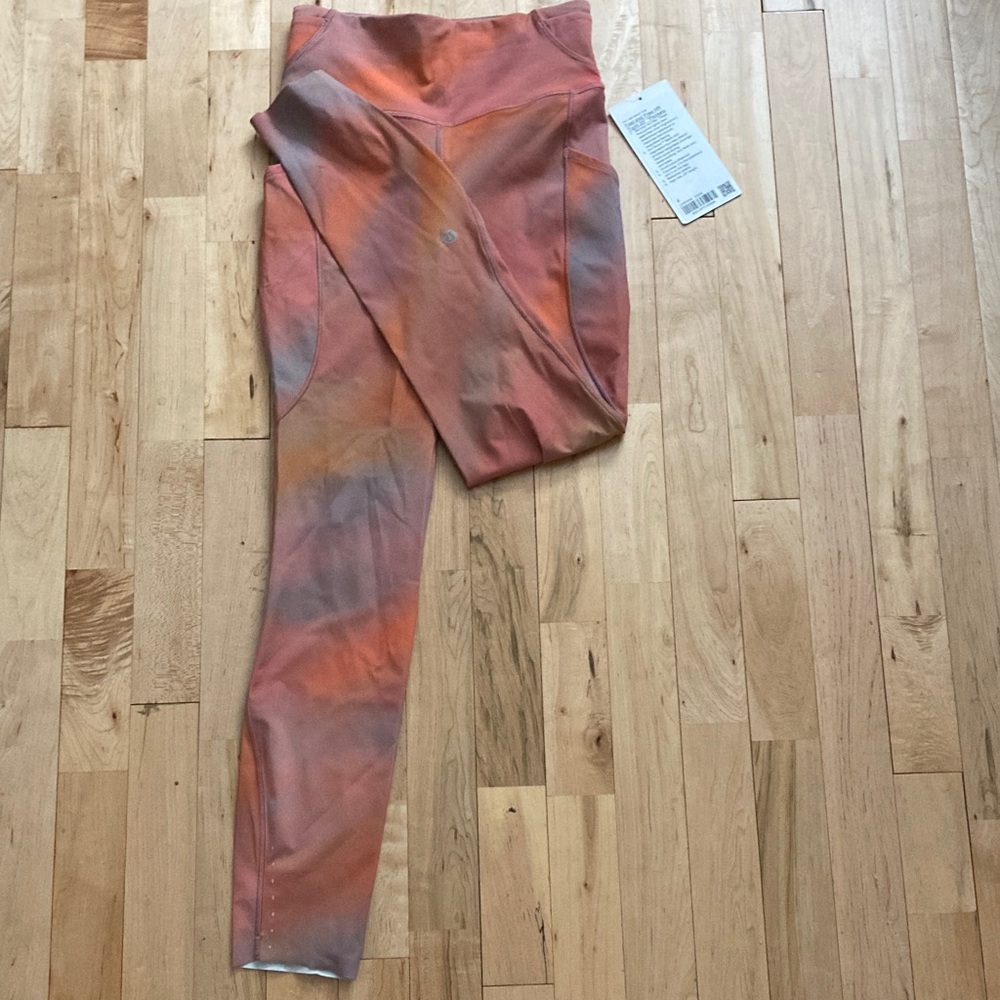 NWT Lululemon fast and free leggings with pocket size 4